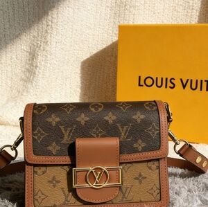 Louis Vuitton Dauphine MM